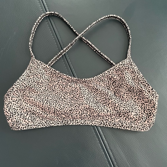 Jolyn Clothing Other - Jolyn Leopard Print Bikini Top Womens Small